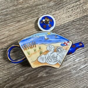 Vivian Chan Mini Fan Shaped Seashore Teapot 2000 Decor